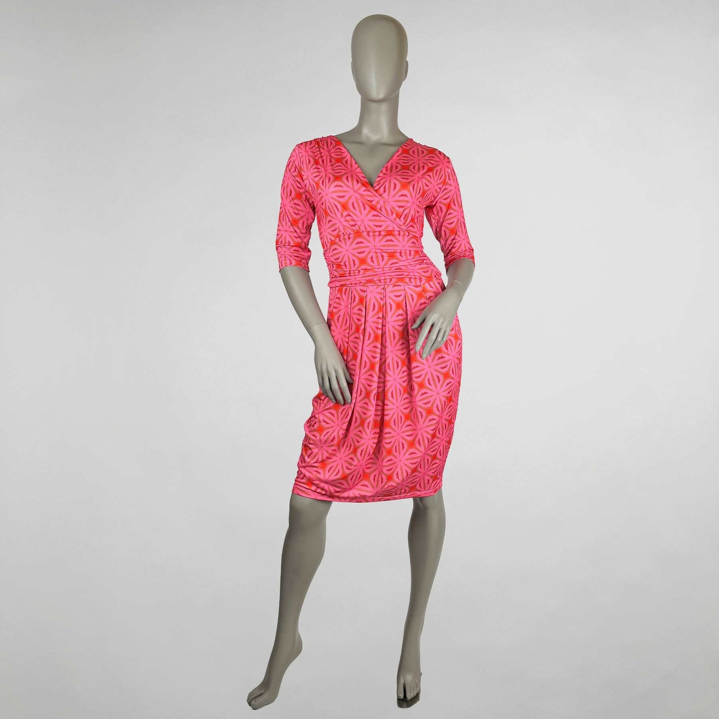 marivie Kleid Boss I need more money tiles pink