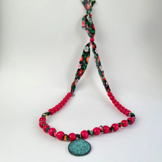 Grace Kette pink wood beads