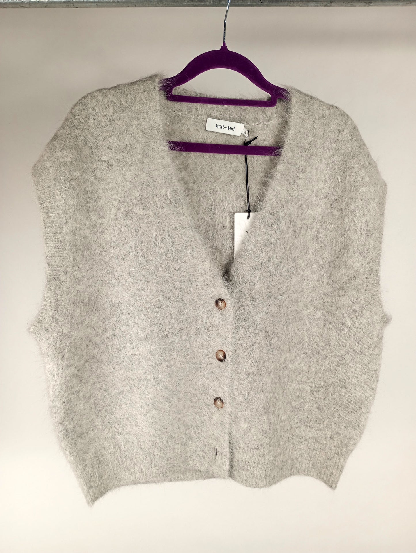 knit-ted Strickweste Constanze light grey