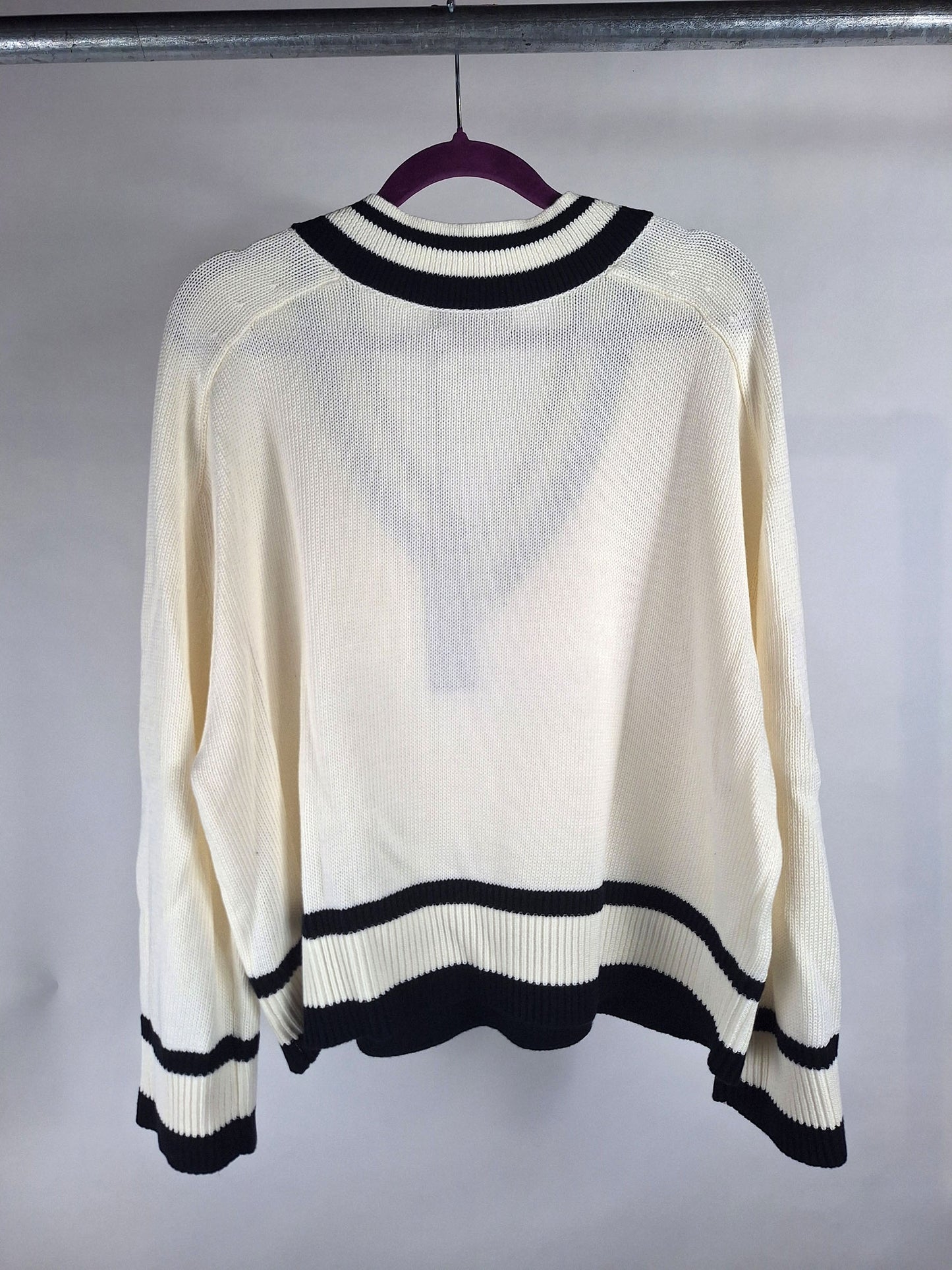 esisto Pullover V-Ausschnitt summerwhite/navy