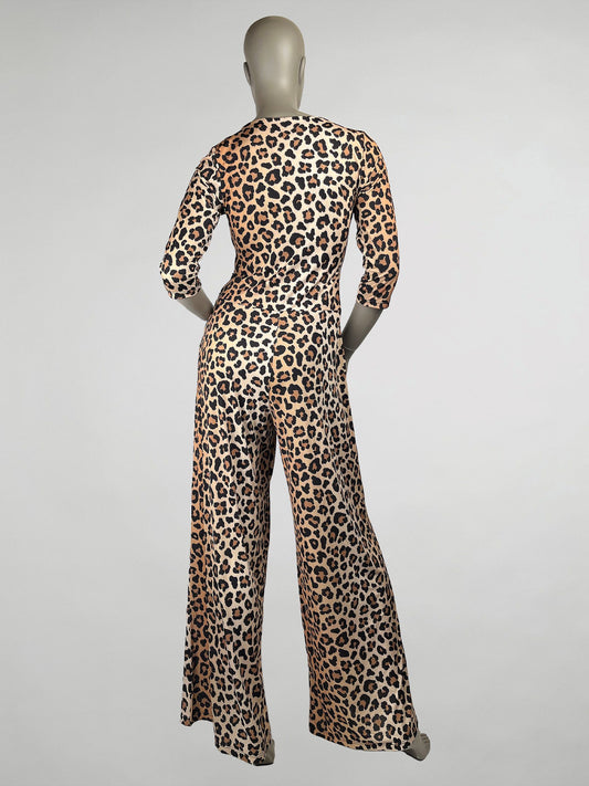 Marivie Jumpsuit Jump in Leo dots nature