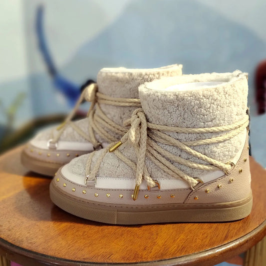 INUIKII Lammfell Boots Curly Rock beige