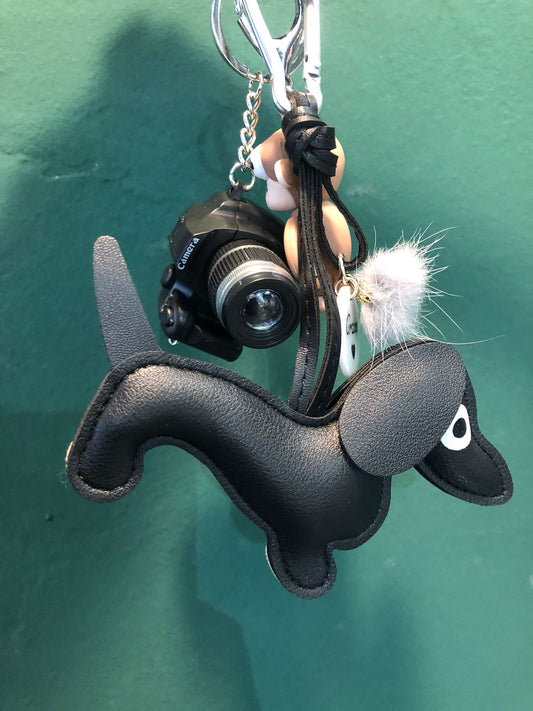Grace Bag charm Dachshund black