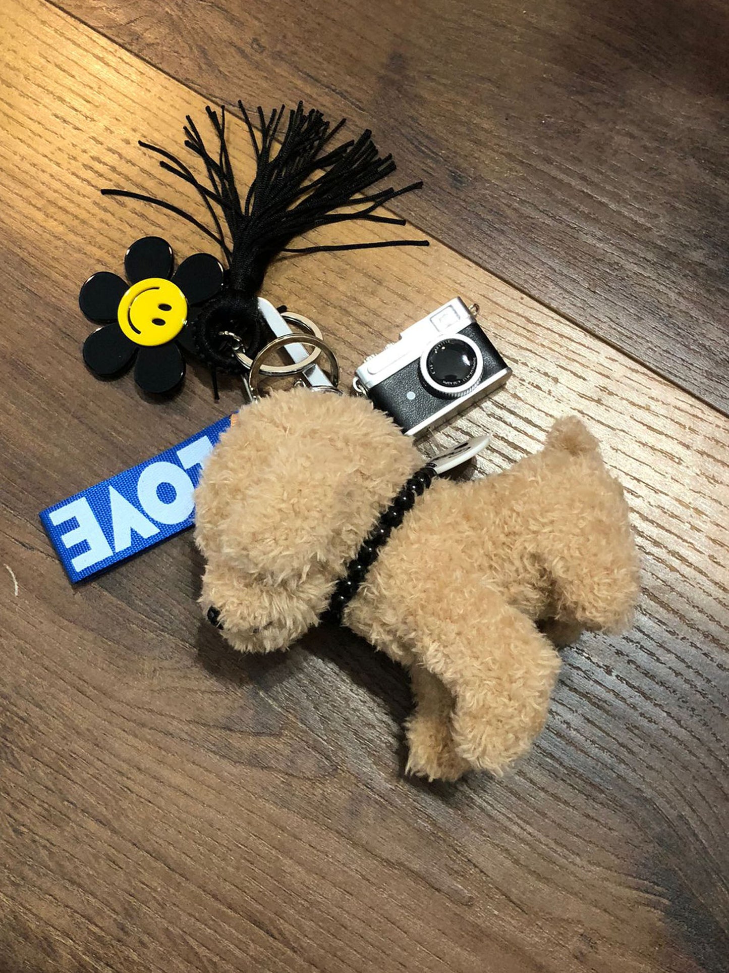 Grace Bag charm Bear and camera sand