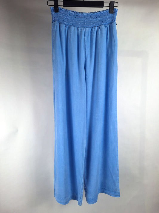 Bella Dahl Hose smocked waist wide leg hellblau