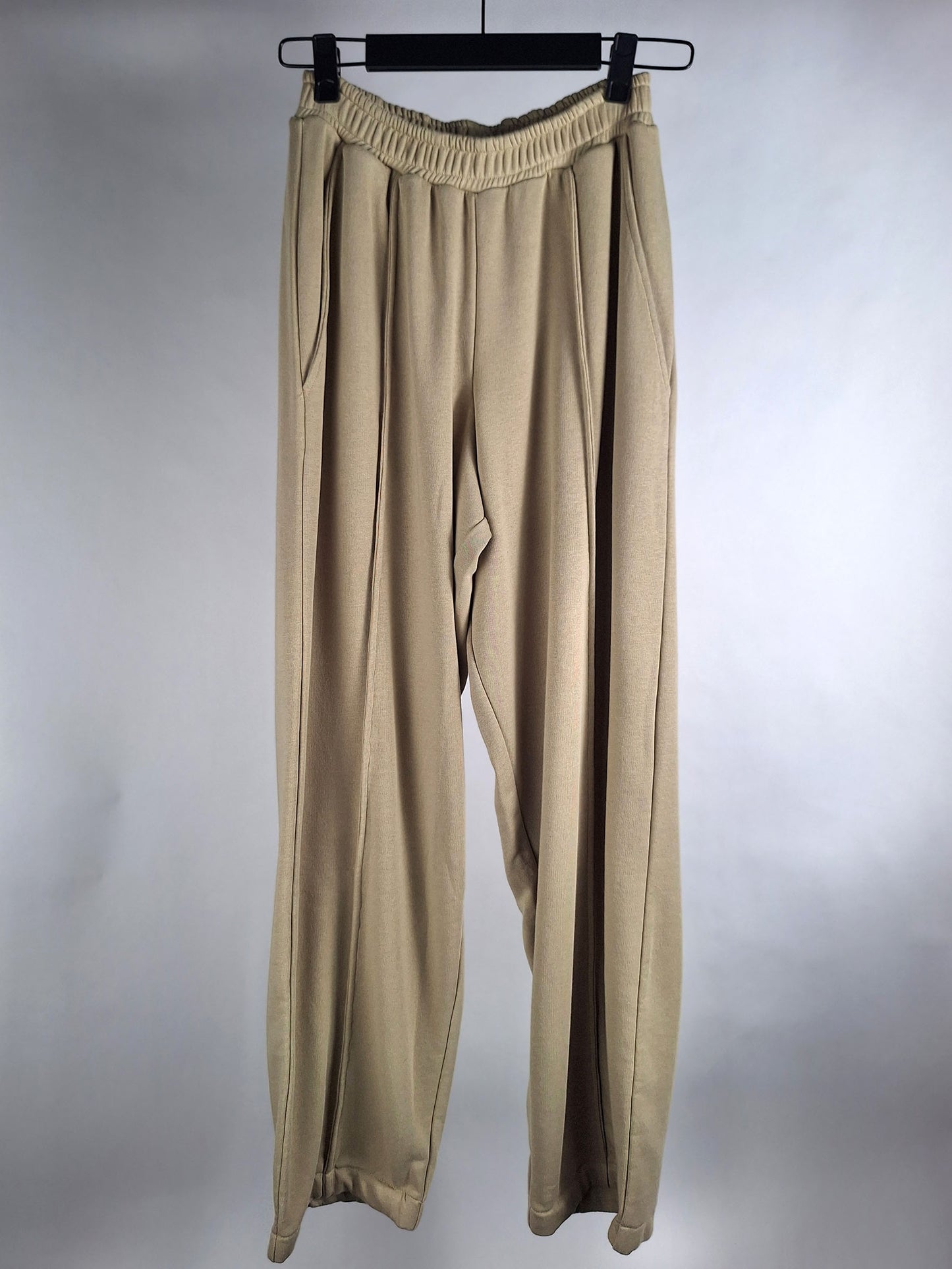 Liv Bergen Hose Skater_No Tag camel