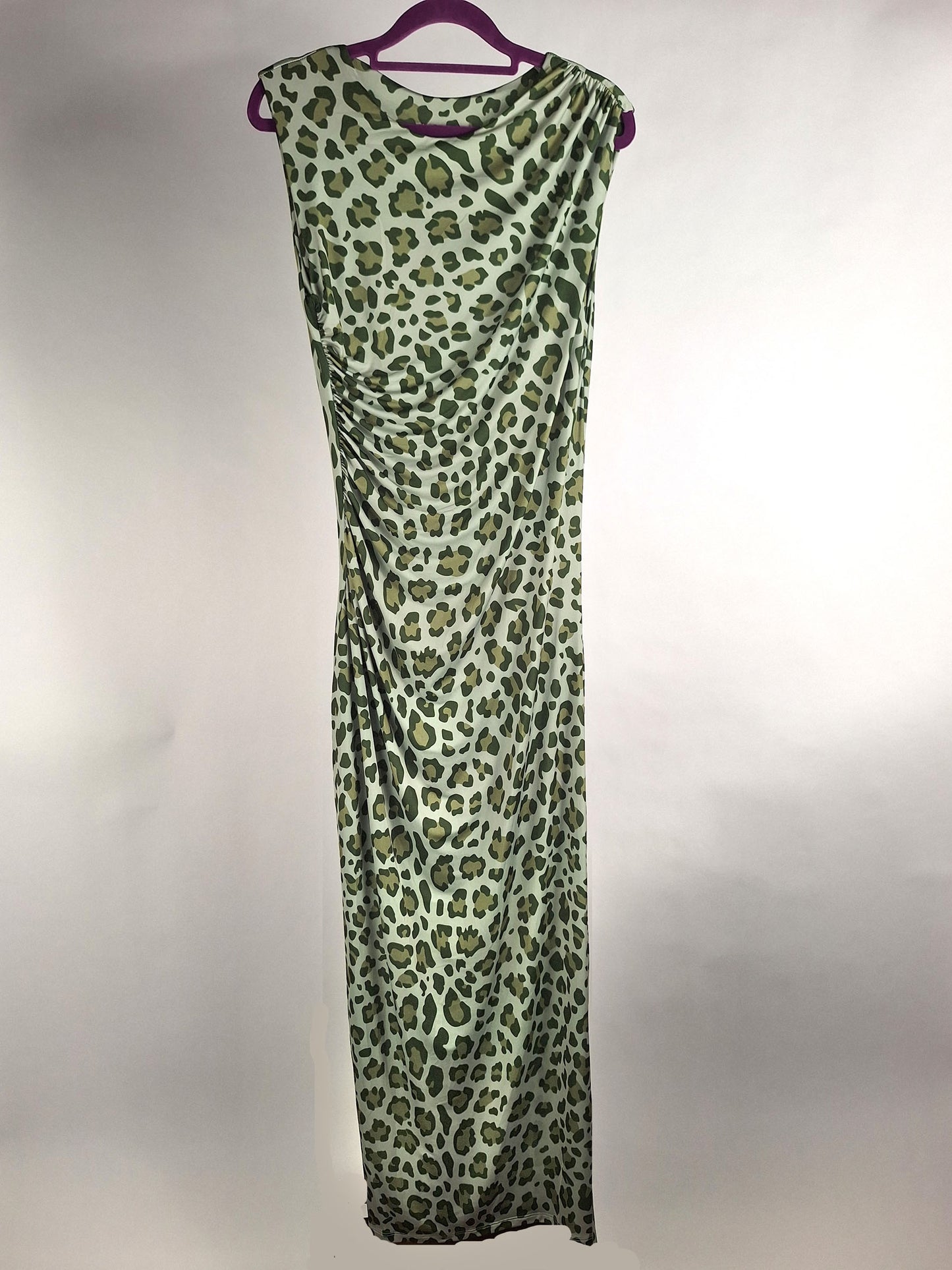 Marivie Kleid Hottie! leo dots olive