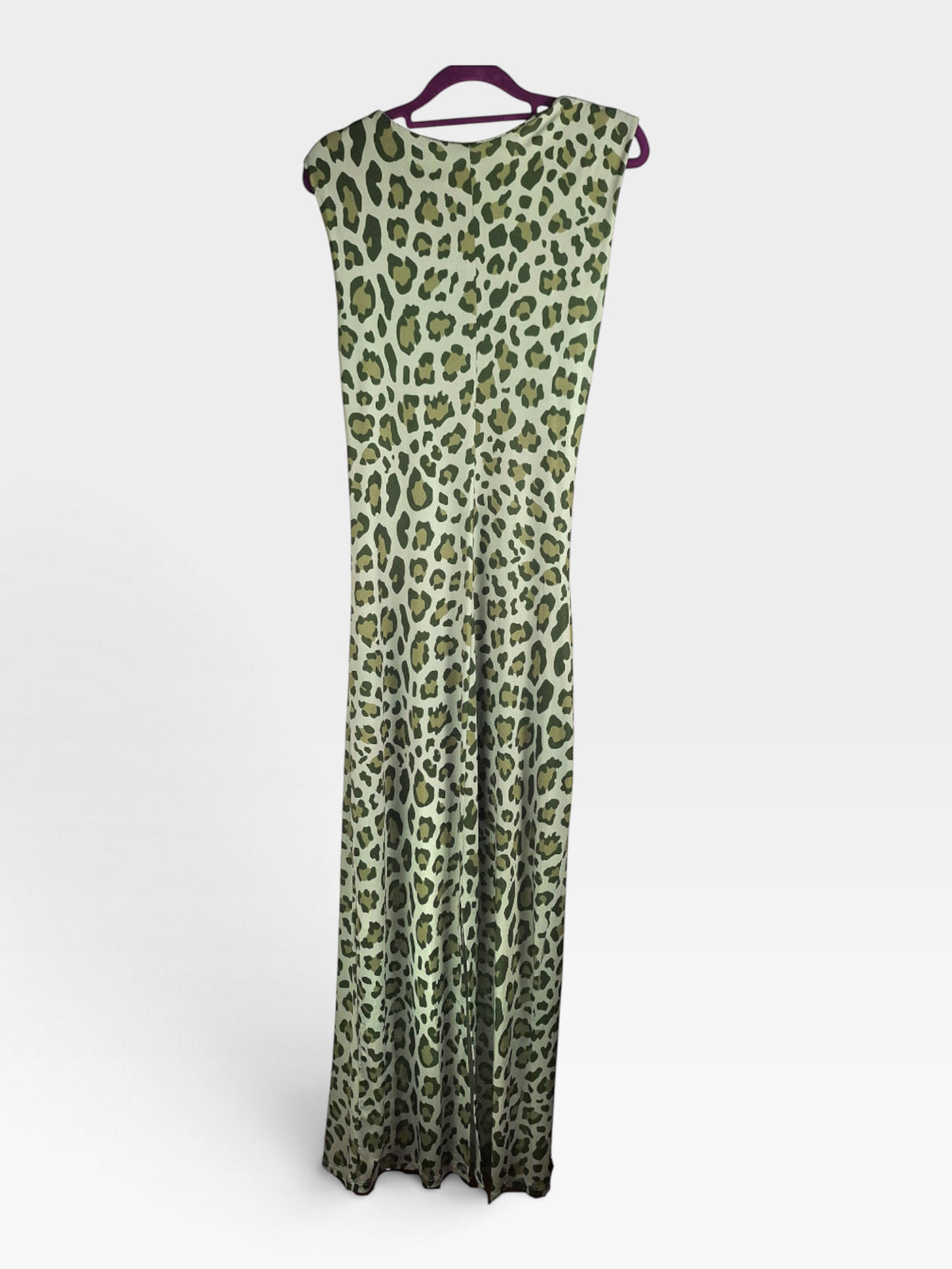 Magasin Dawo Kleid Hottie in Oliv mit Leopardenmuster aus fließendem Polyester-Elastan-Mix